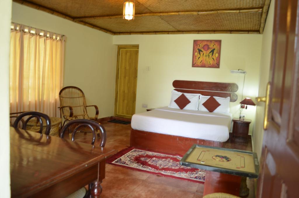 Rheinberg Town Haus Hotel Munnar Bilik gambar